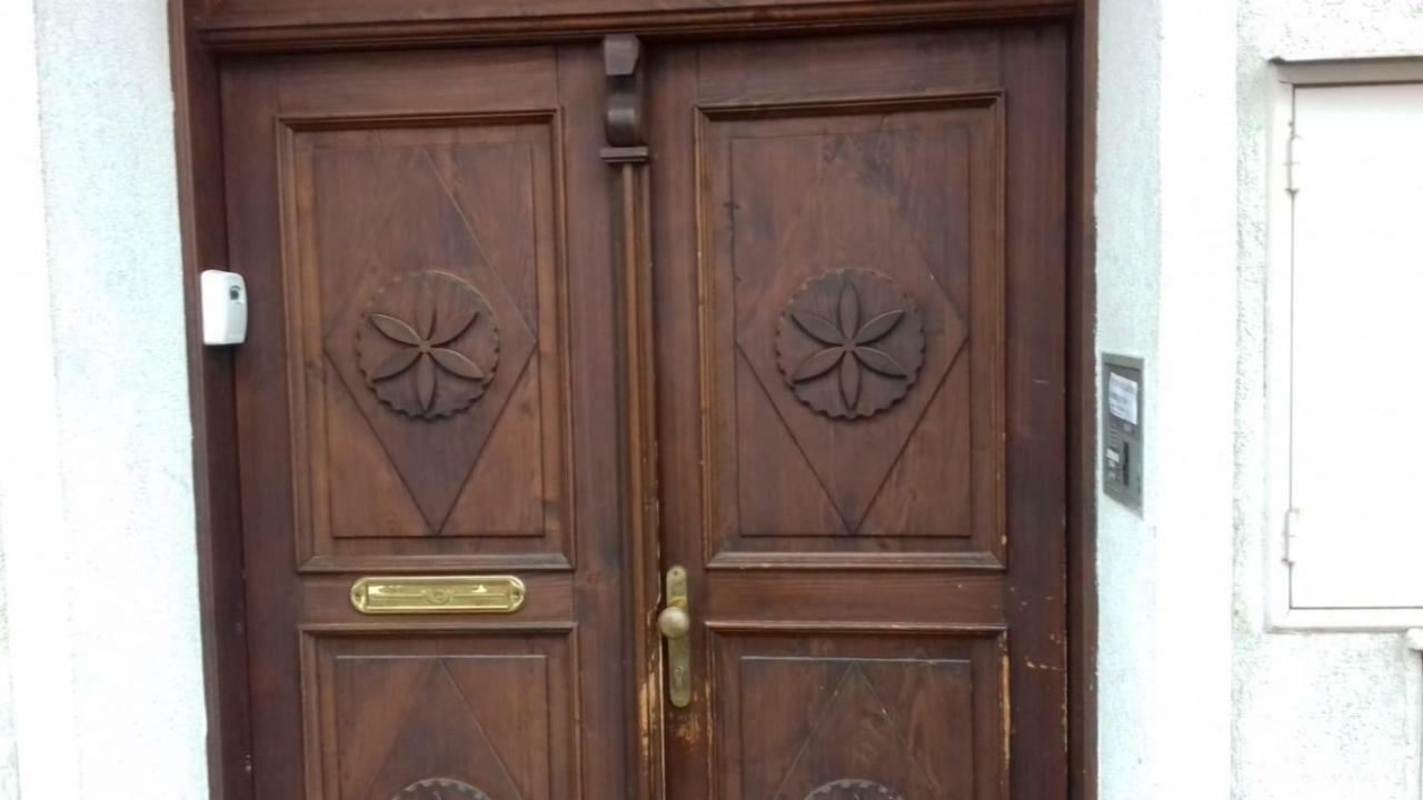 Dvacitka Apartment Ceske Budejovice Luaran gambar